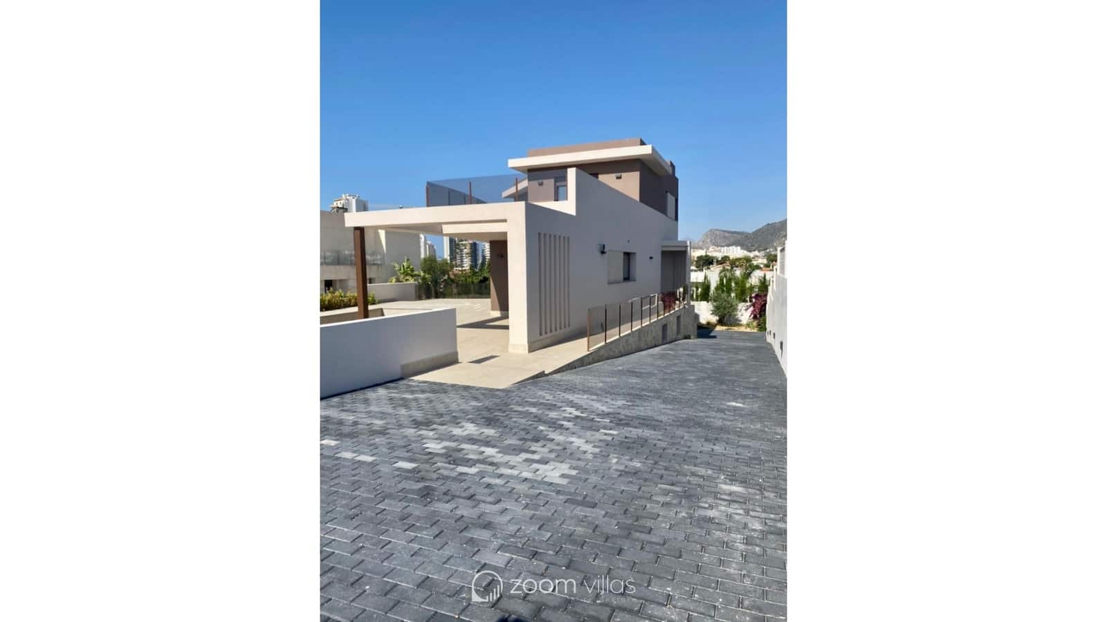 4 Zimmer Villa zu verkaufen in Calpe / Calp mit Pool Garage - 1.625.000 € (Ref: 10029705)