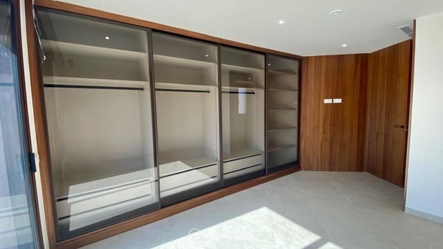 4 quarto Moradia para venda em Cometa - Carrió, Calpe / Calp com piscina garagem - 1 625 000 € (Ref: 10029705)