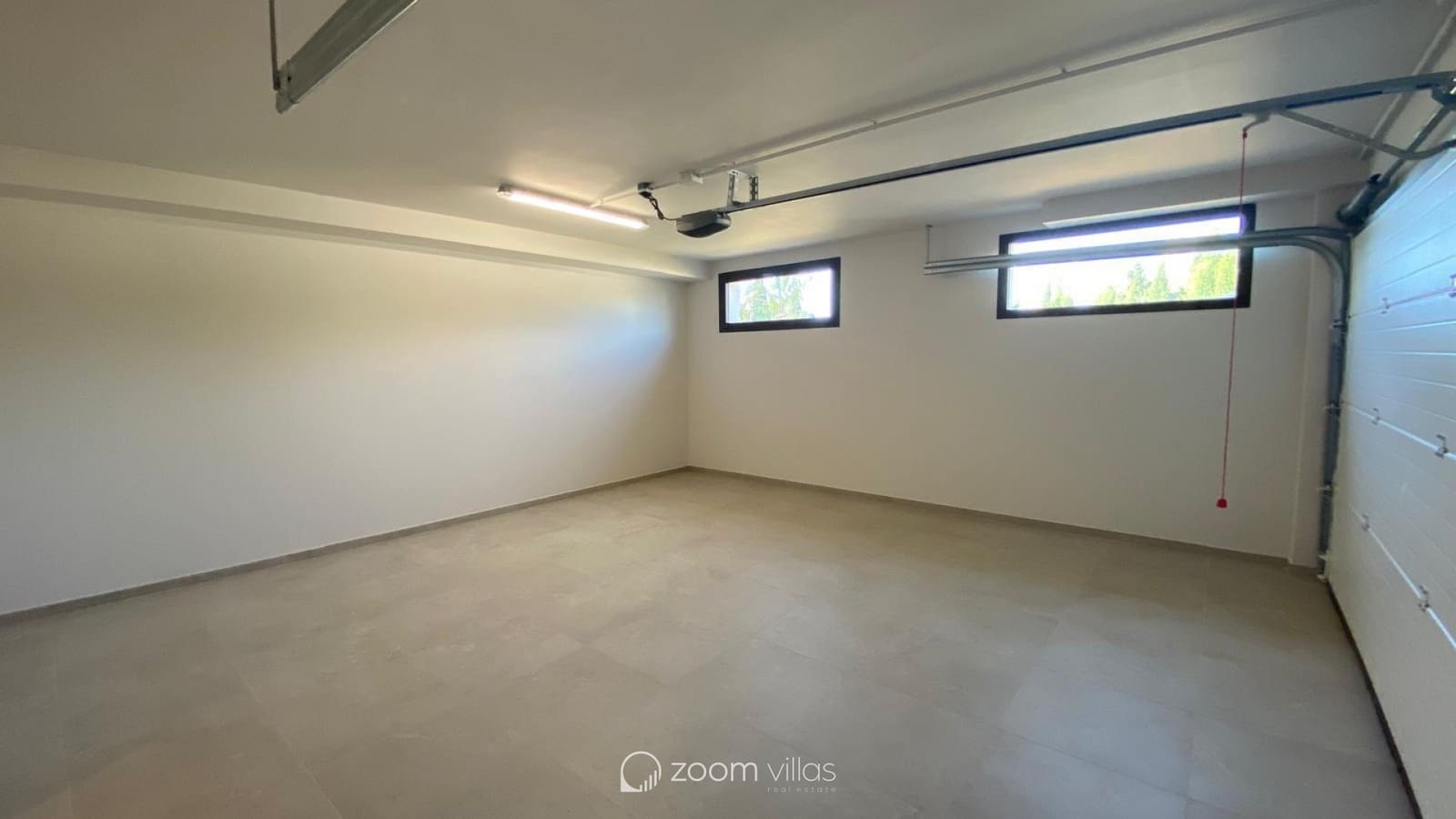 4 Zimmer Villa zu verkaufen in Calpe / Calp mit Pool Garage - 1.625.000 € (Ref: 10029705)