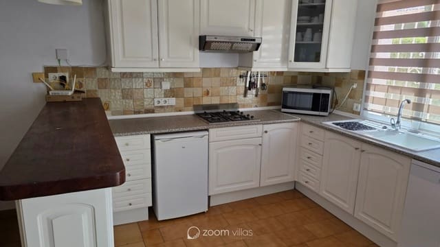 2 soverom Villa til salgs i Pinar del Advocat - Cometa, Teulada-Moraira med svømmebasseng garasje - € 329 000 (Ref: 10029706)