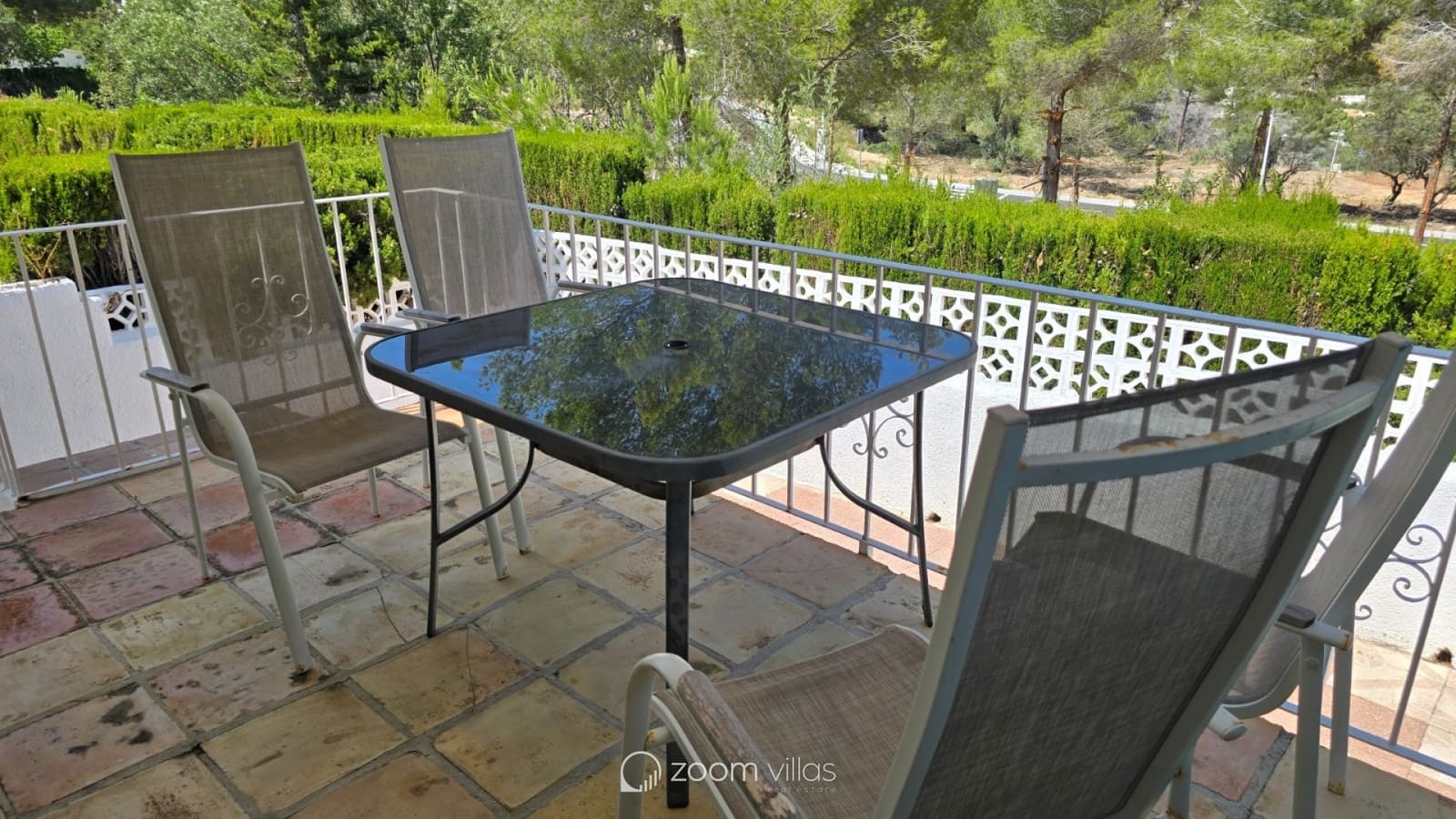 2 soverom Villa til salgs i Moraira med svømmebasseng garasje - € 329 000 (Ref: 10029706)