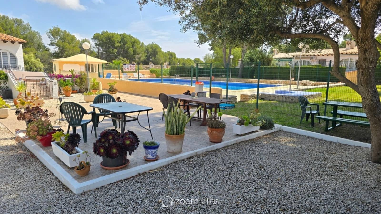 2 soverom Villa til salgs i Moraira med svømmebasseng garasje - € 329 000 (Ref: 10029706)