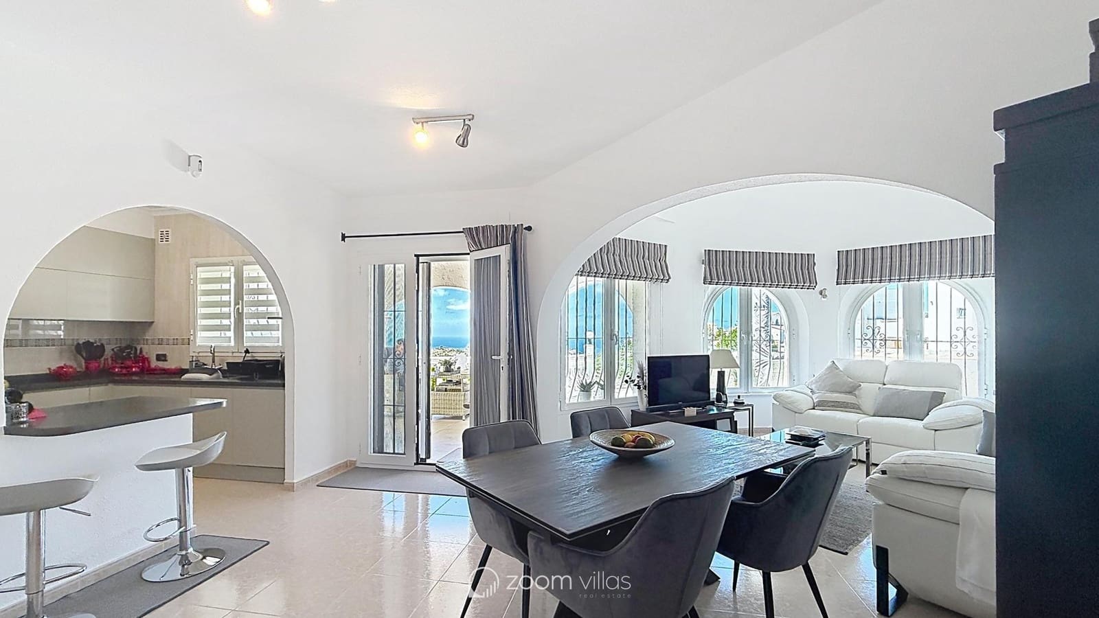4 camera da letto Villa in vendita in Cumbre del Sol con piscina garage - 785.000 € (Rif: 10035611)