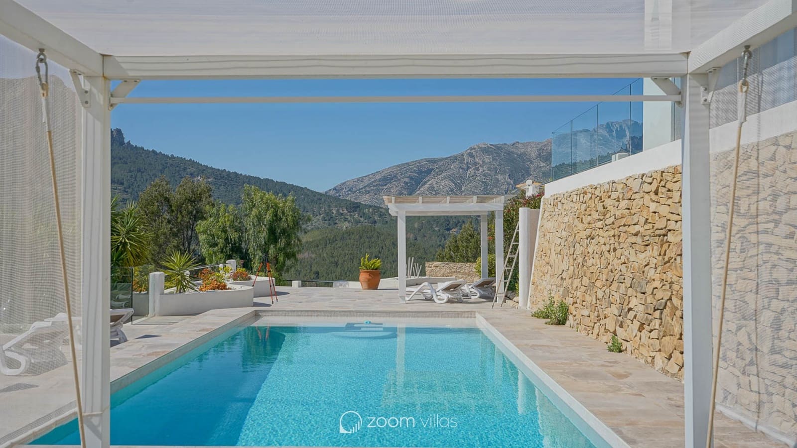 5 slaapkamer Villa te koop in Benissa met zwembad garage - € 2.480.000 (Ref: 10035658)