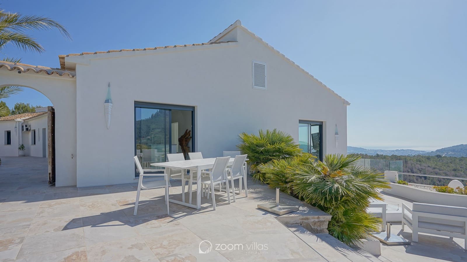 5 slaapkamer Villa te koop in Benissa met zwembad garage - € 2.480.000 (Ref: 10035658)