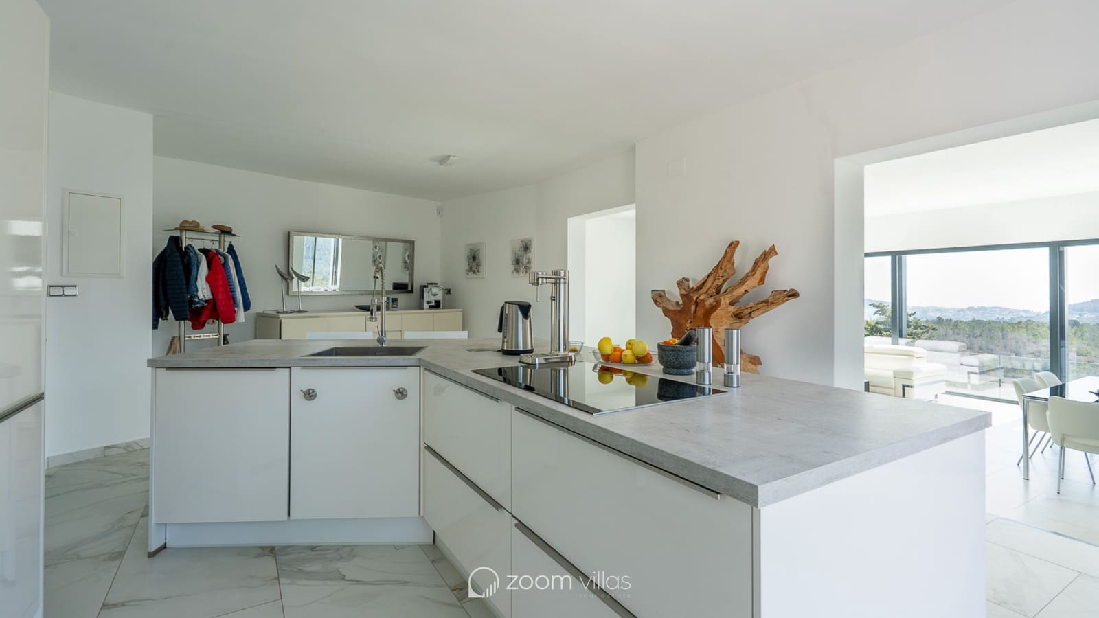5 slaapkamer Villa te koop in Benissa met zwembad garage - € 2.480.000 (Ref: 10035658)