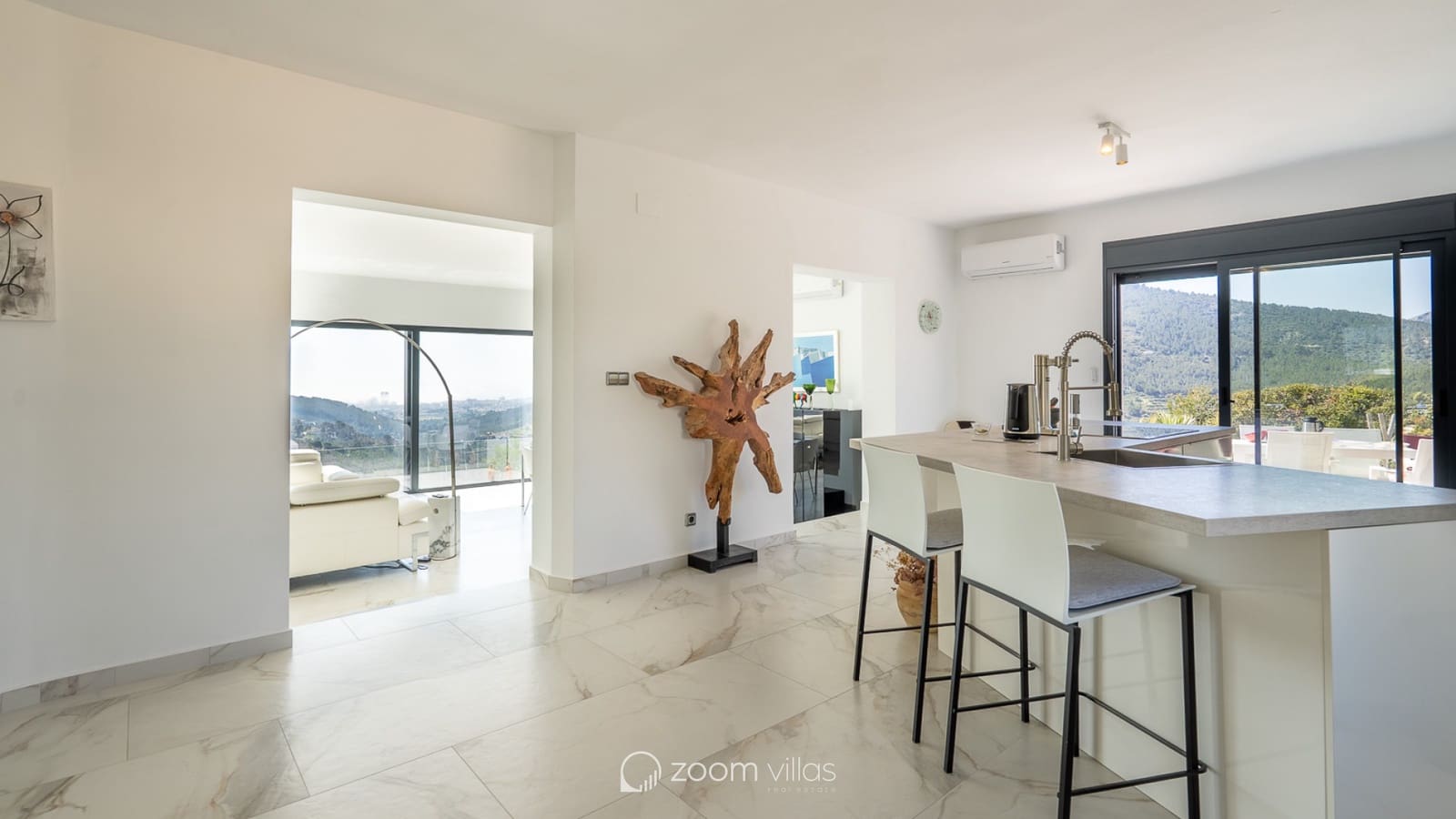 5 slaapkamer Villa te koop in Benissa met zwembad garage - € 2.480.000 (Ref: 10035658)