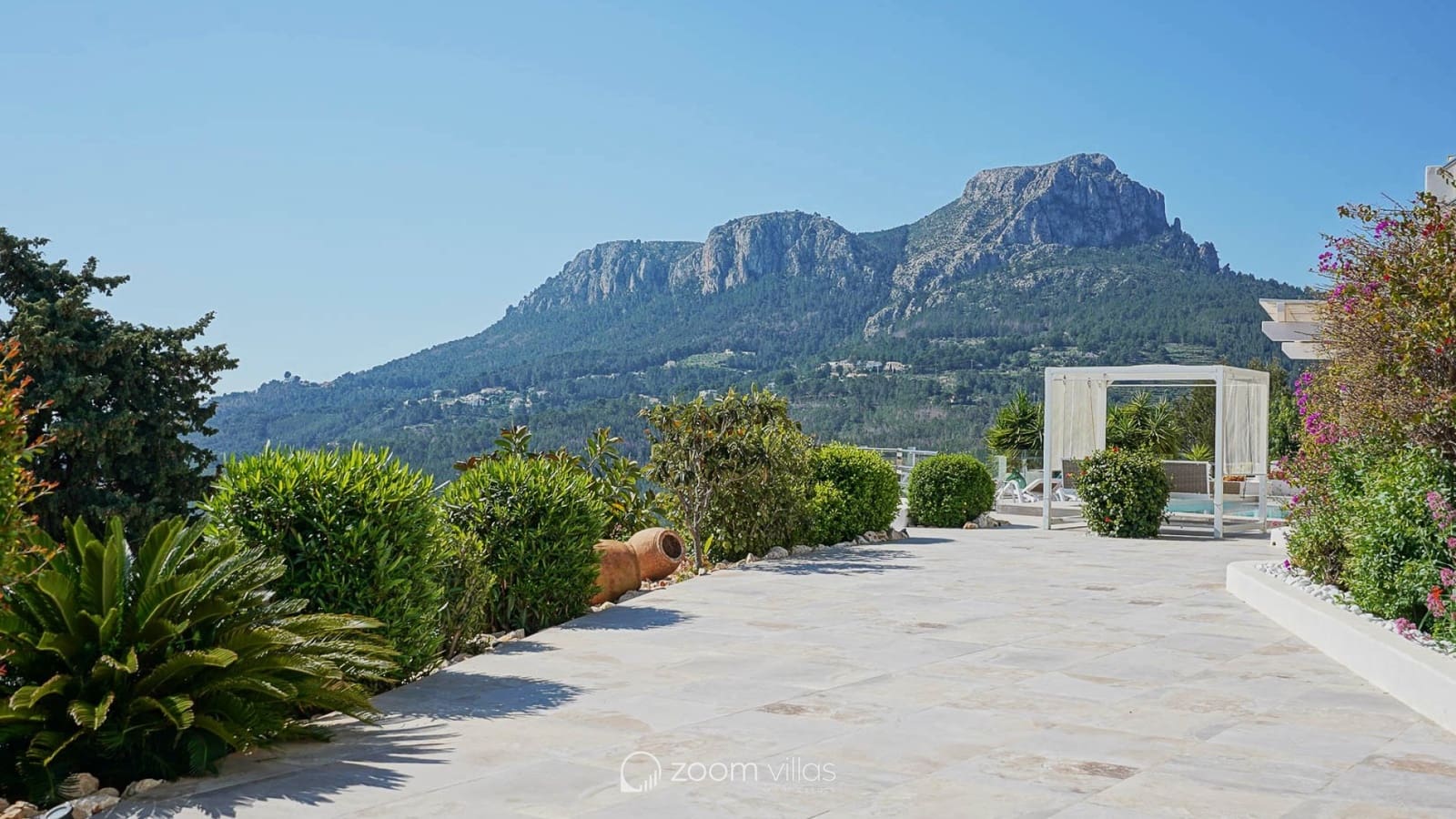 5 slaapkamer Villa te koop in Benissa met zwembad garage - € 2.480.000 (Ref: 10035658)