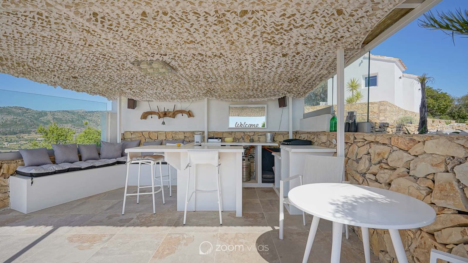 5 slaapkamer Villa te koop in Benissa met zwembad garage - € 2.480.000 (Ref: 10035658)