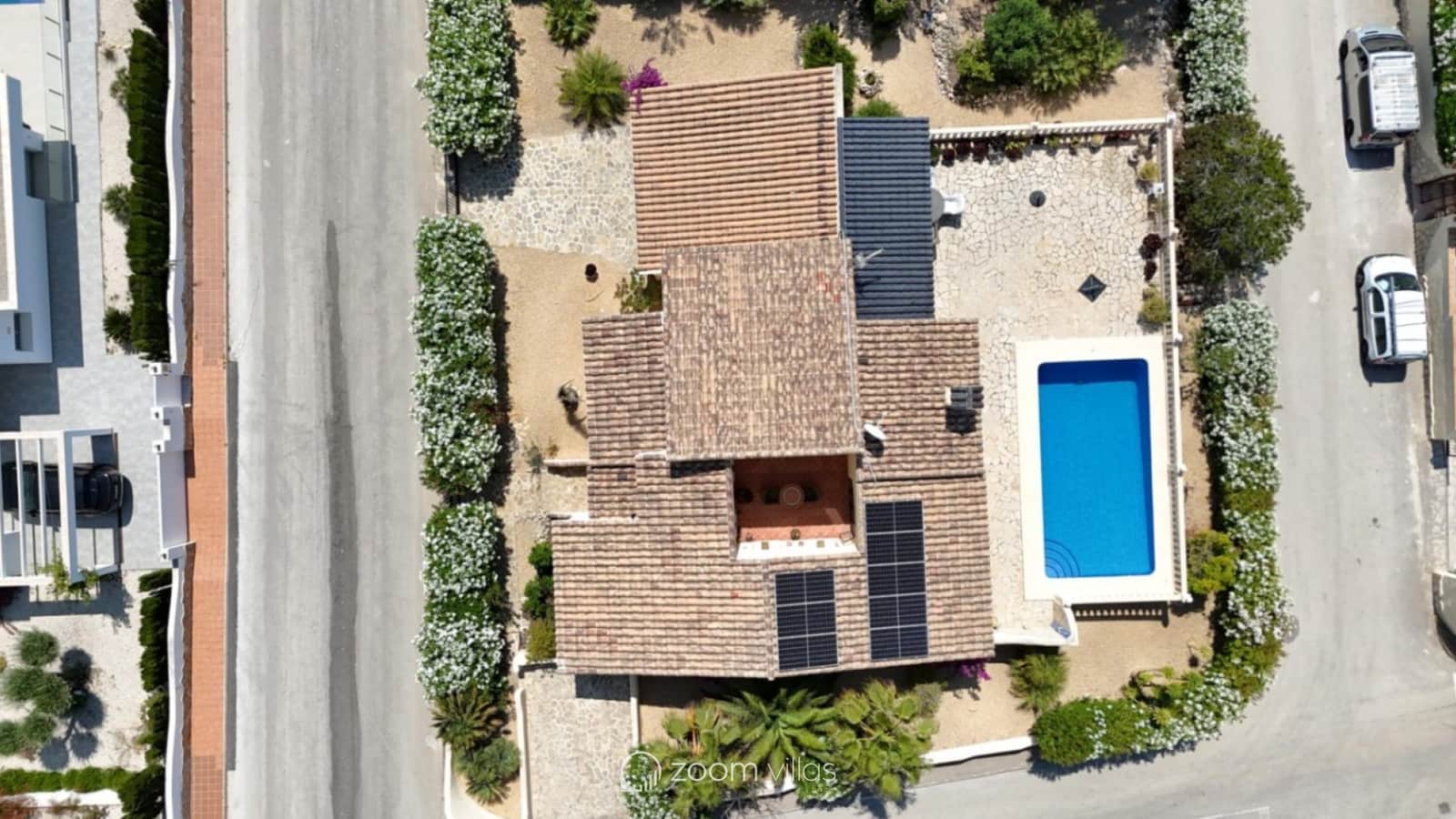 3 sovrum Villa till salu i Cumbre del Sol med pool garage - 750 000 € (Ref: 10035659)
