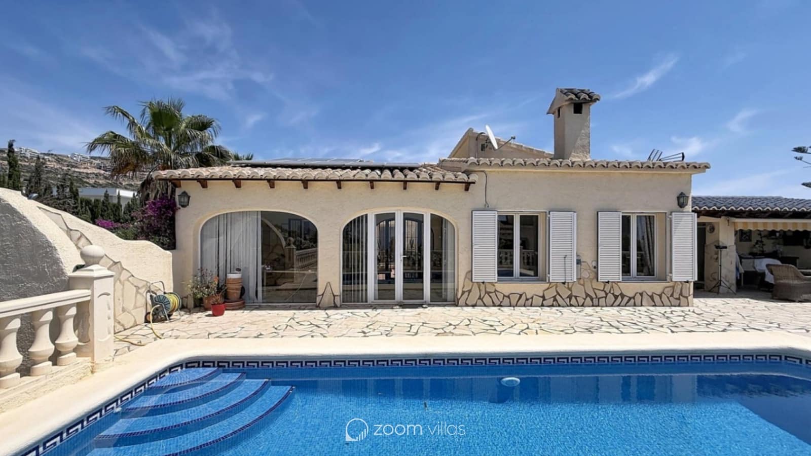 3 sovrum Villa till salu i Cumbre del Sol med pool garage - 750 000 € (Ref: 10035659)