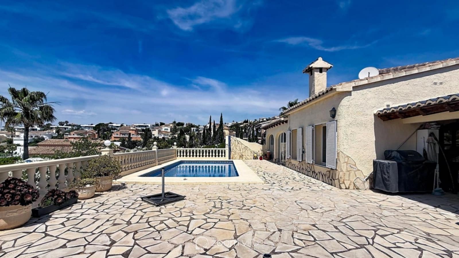 3 sovrum Villa till salu i Cumbre del Sol med pool garage - 750 000 € (Ref: 10035659)