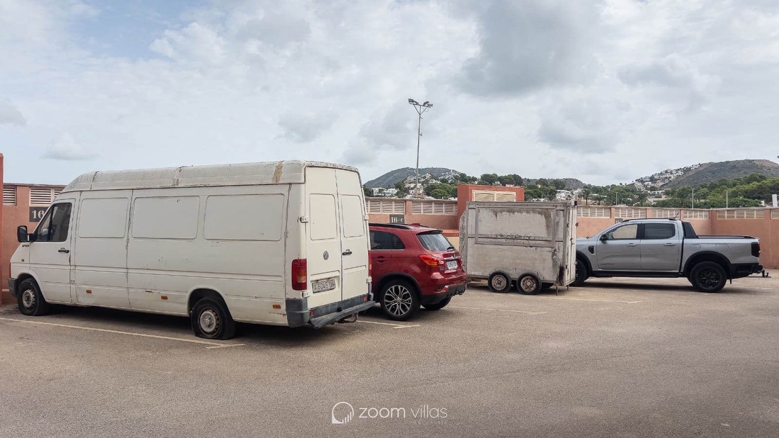 Kommersiell till salu i Moraira med garage - 220 000 € (Ref: 10043424)