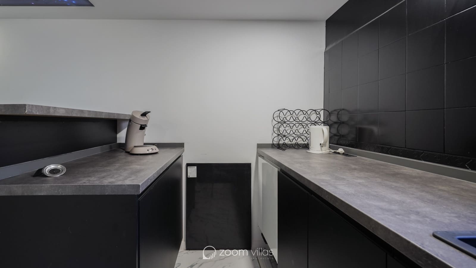 5 soveværelse Villa til salg i Calpe / Calp med swimmingpool garage - € 729.000 (Ref: 10111125)