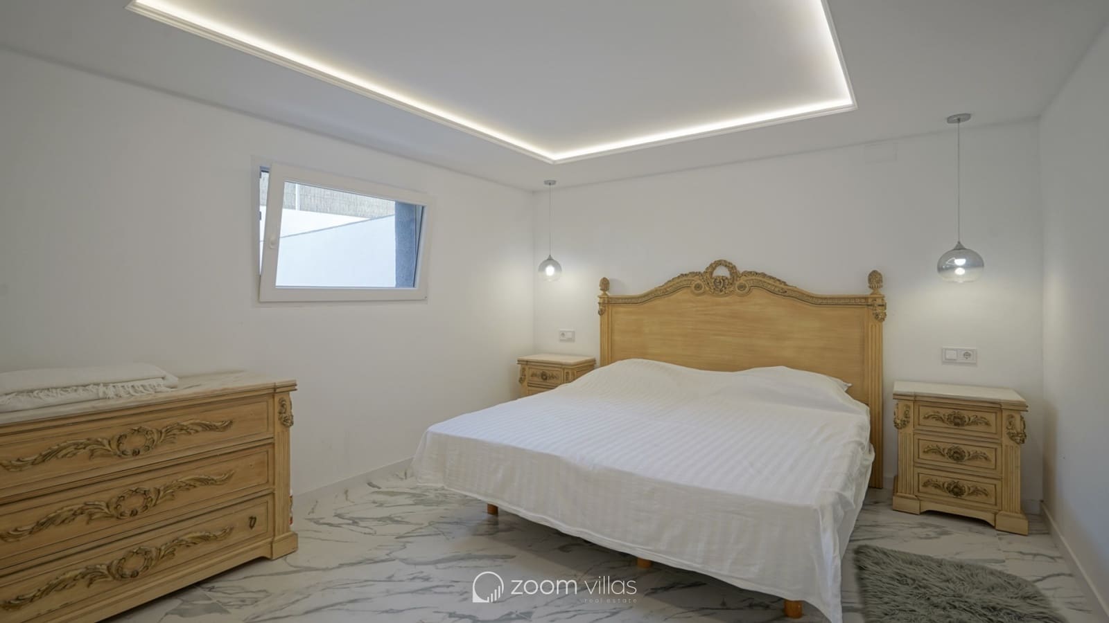 5 soveværelse Villa til salg i Calpe / Calp med swimmingpool garage - € 729.000 (Ref: 10111125)
