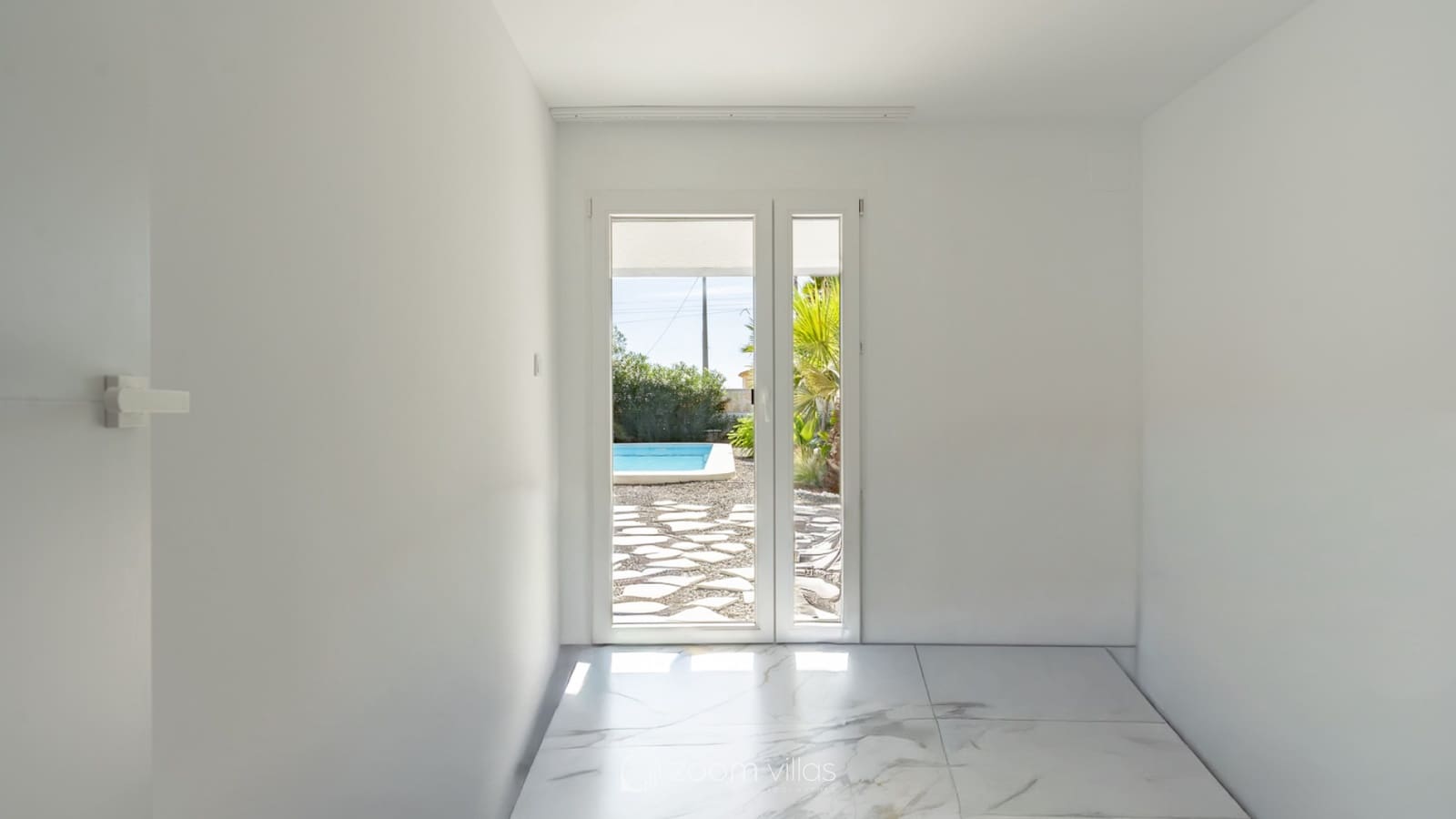 5 soveværelse Villa til salg i Calpe / Calp med swimmingpool garage - € 729.000 (Ref: 10111125)