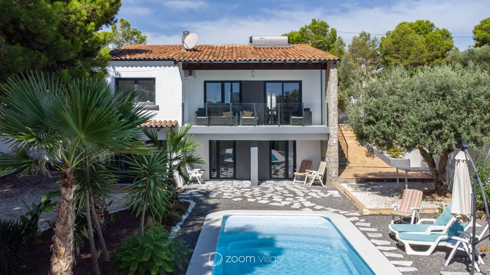 5 soveværelse Villa til salg i Calpe / Calp med swimmingpool garage - € 729.000 (Ref: 10111125)