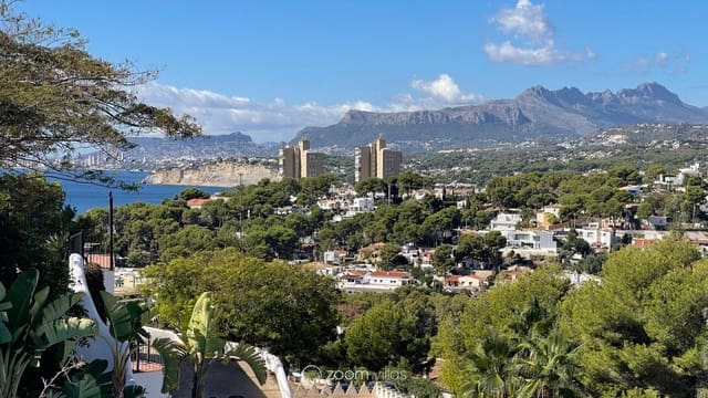 3 camera da letto Villa in vendita in Moraira, Teulada-Moraira con piscina garage - 1.899.000 € (Rif: 10111137)
