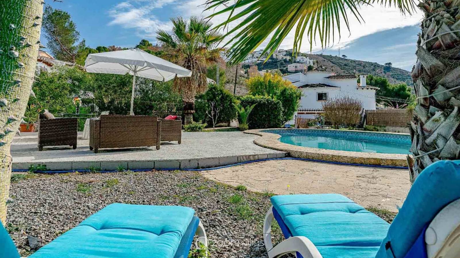 2 chambre Villa/Maison à vendre à Moraira avec piscine garage - 550 000 € (Ref: 10111177)