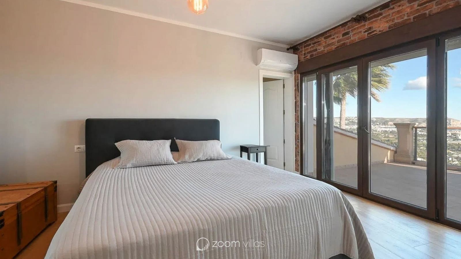 4 sypialnia Willa na sprzedaż w Javea / Xabia z basenem garażem - 1 685 000 € (Ref: 10130512)