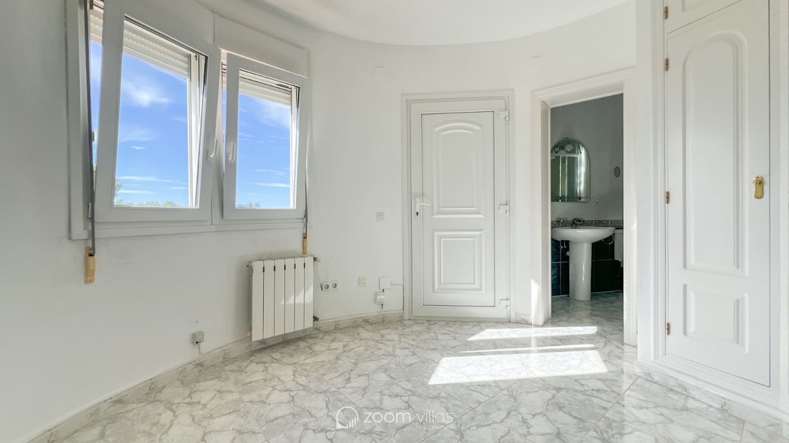 3 makuuhuone Huvila myytävänä paikassa Moraira mukana uima-altaan 
autotalli - 670 000 € (Ref: 10153163)