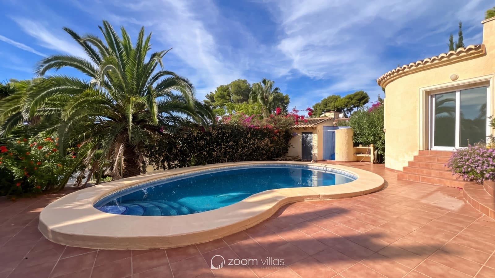 3 makuuhuone Huvila myytävänä paikassa Moraira mukana uima-altaan 
autotalli - 670 000 € (Ref: 10153163)