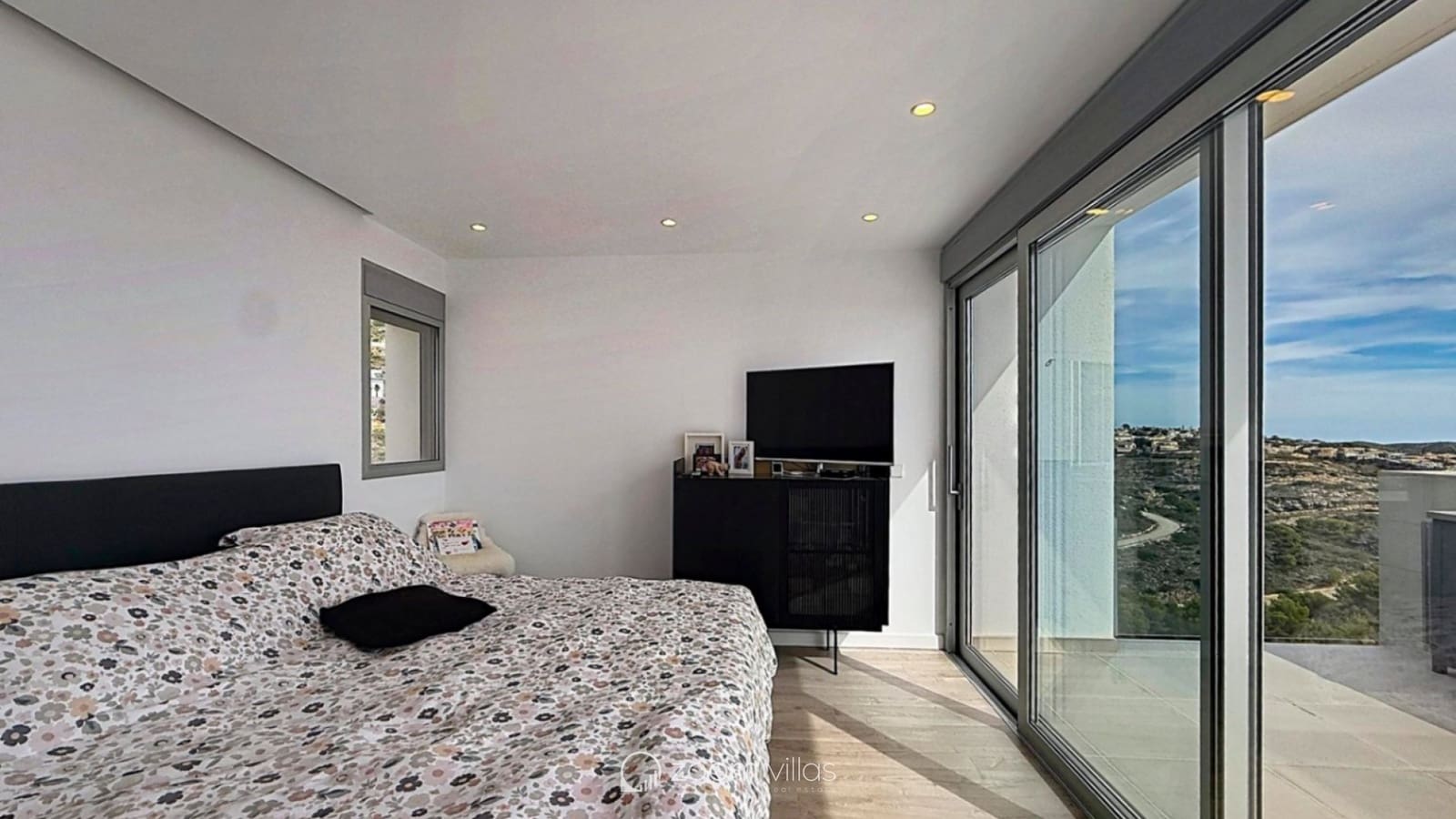 4 soverom Villa til salgs i Benitachell / Benitatxell med svømmebasseng garasje - € 1 695 000 (Ref: 10160184)