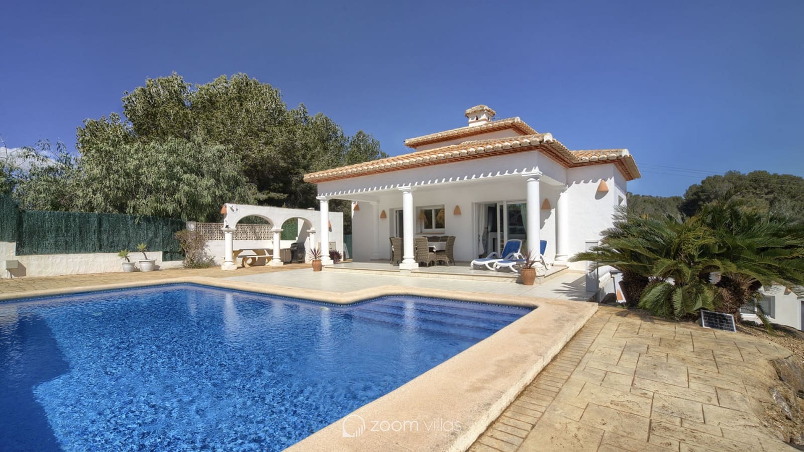 5 bedroom Villa for sale in Javea / Xabia with pool - € 749,000 (Ref: 10165384)