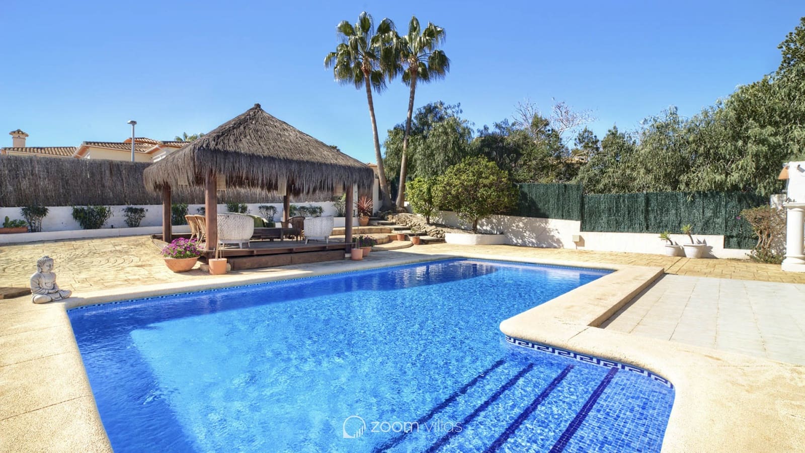 5 bedroom Villa for sale in Javea / Xabia with pool - € 749,000 (Ref: 10165384)