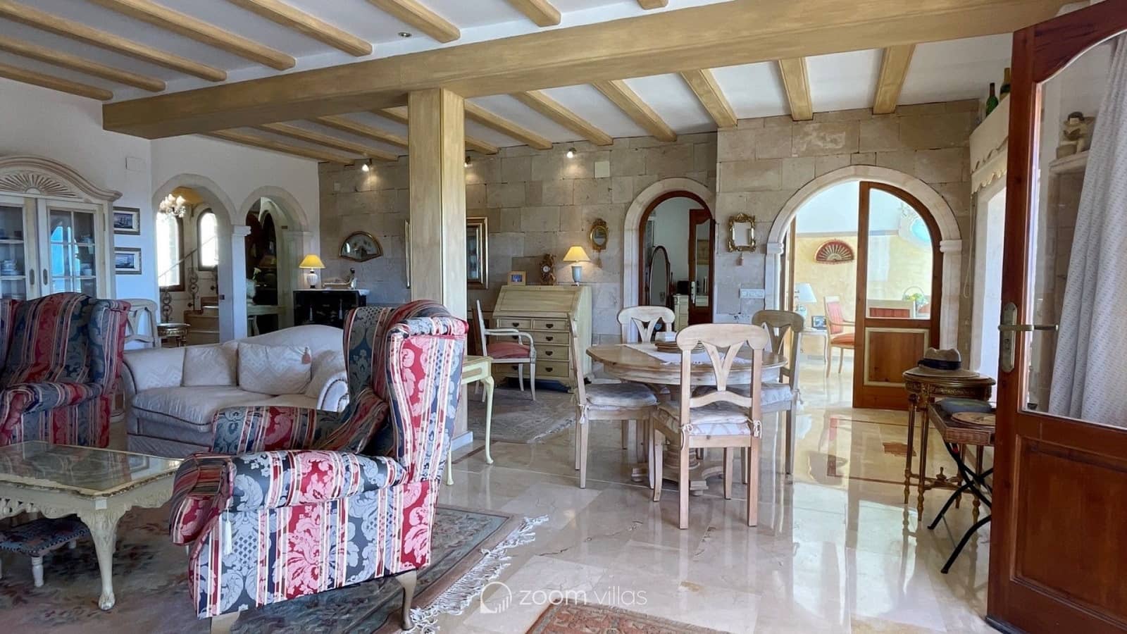 4 bedroom Villa for sale in Moraira with pool garage - € 899,000 (Ref: 10165856)