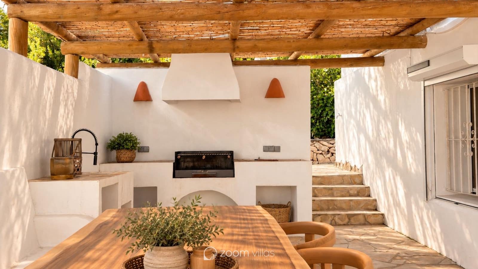 4 soverom Villa til salgs i Moraira med svømmebasseng garasje - € 1 100 000 (Ref: 10183725)