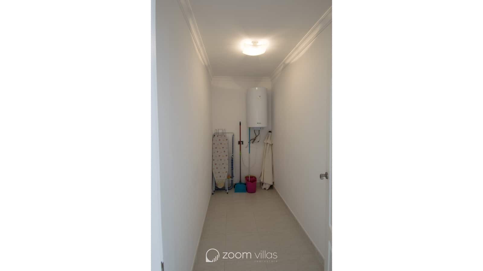 1 soverom Leilighet til salgs i Benissa med svømmebasseng garasje - € 330 000 (Ref: 10187602)