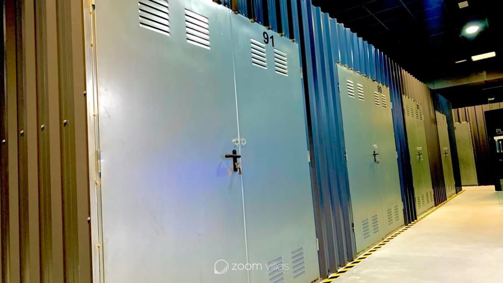 Commercial for sale in Moraira with garage - € 1,000,000 (Ref: 7942310)