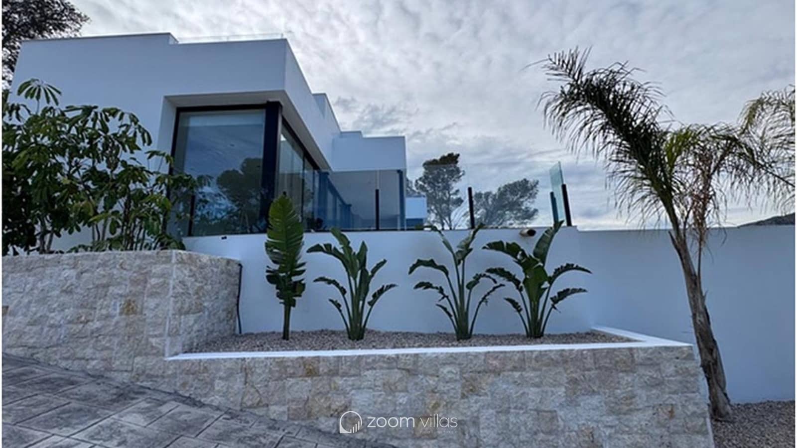 3 chambre Villa/Maison à vendre à Calpe / Calp avec piscine garage - 1 135 000 € (Ref: 8470180)