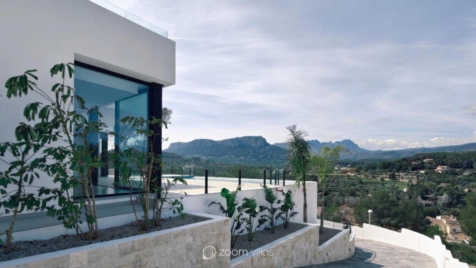 3 chambre Villa/Maison à vendre à Calpe / Calp avec piscine garage - 1 135 000 € (Ref: 8470180)