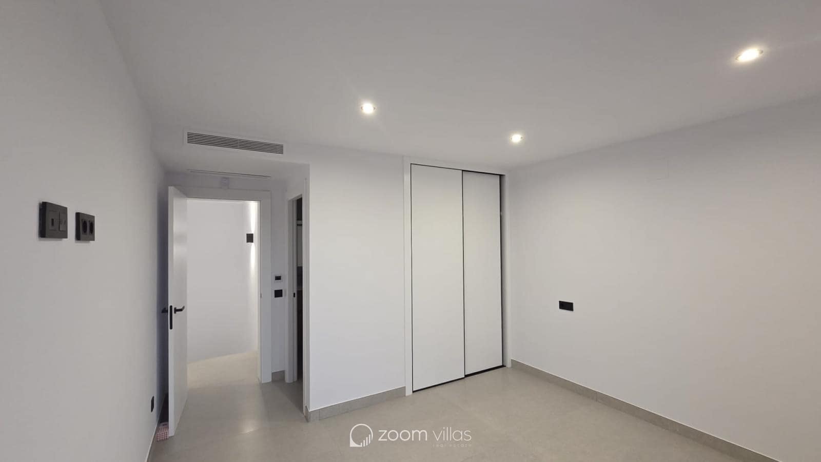 3 chambre Villa/Maison à vendre à Calpe / Calp avec piscine garage - 1 135 000 € (Ref: 8470180)