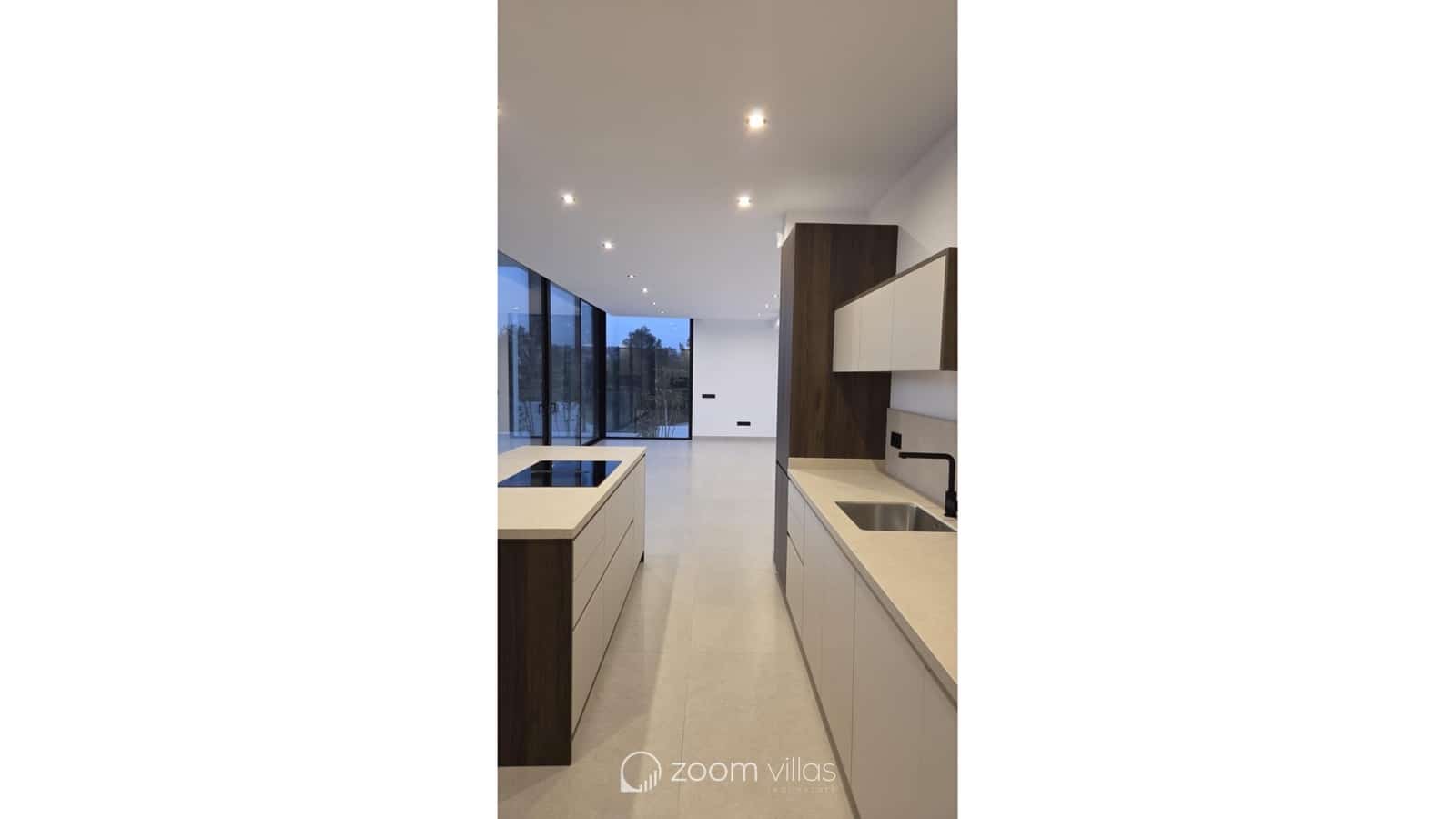 3 chambre Villa/Maison à vendre à Calpe / Calp avec piscine garage - 1 135 000 € (Ref: 8470180)