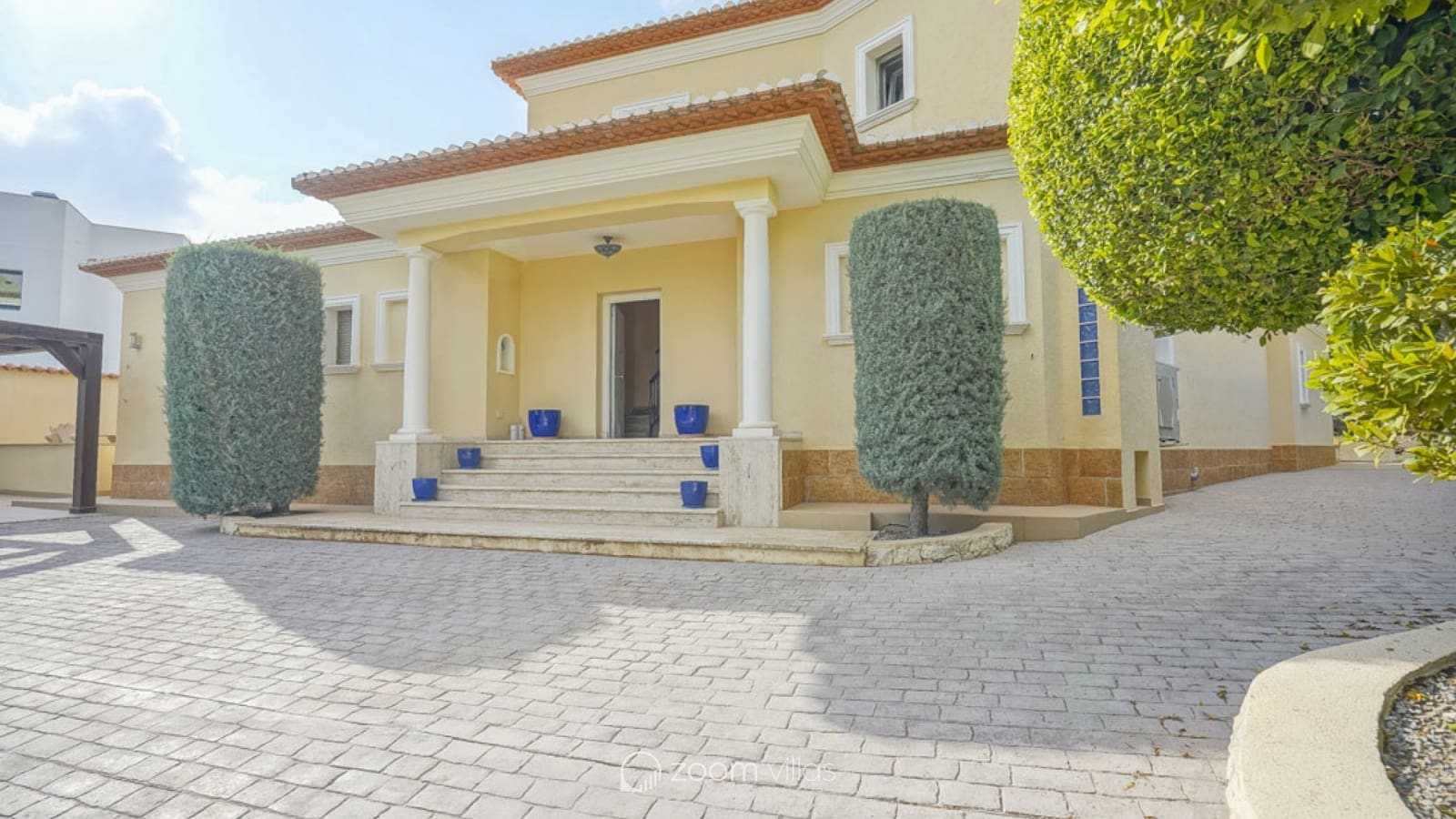 4 makuuhuone Huvila myytävänä paikassa Benissa mukana uima-altaan 
autotalli - 1 350 000 € (Ref: 8499039)