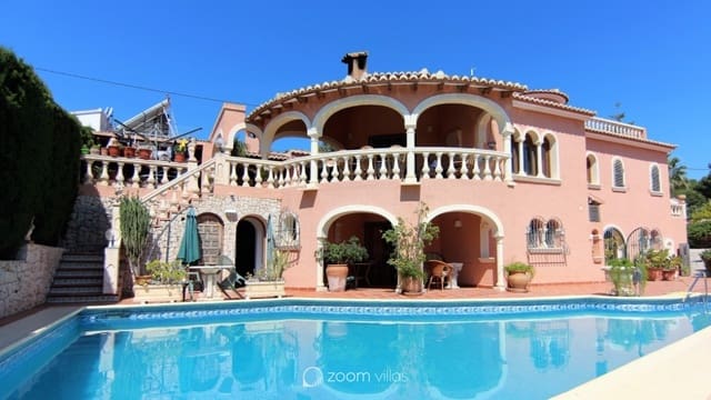 8 slaapkamer Villa te koop in Benissa met zwembad - € 949.000 (Ref: 8499040)