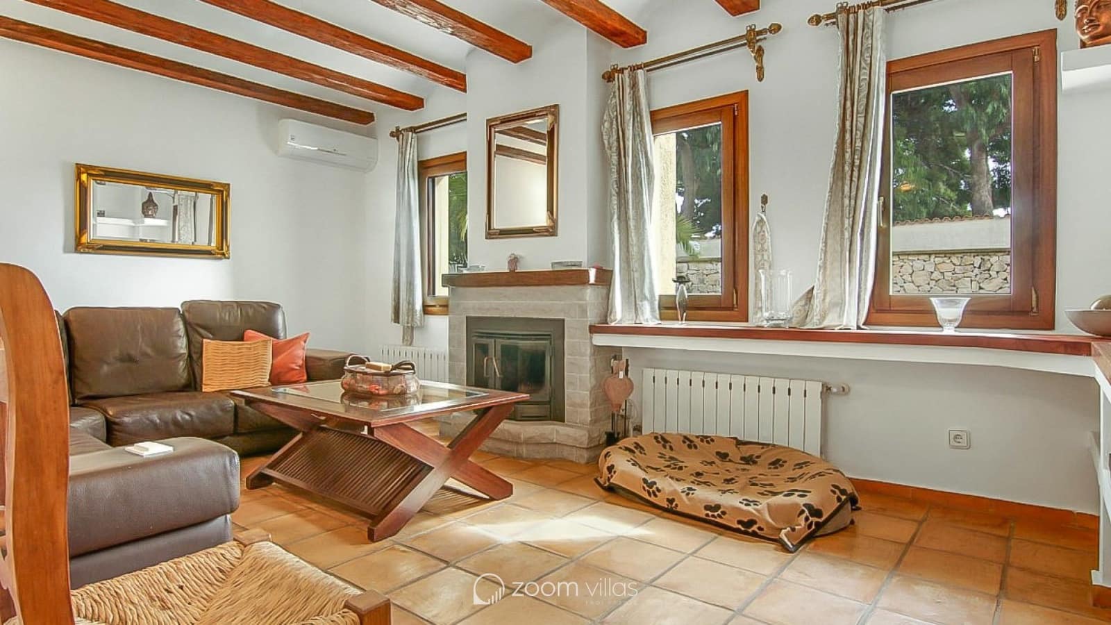 7 bedroom Villa for sale in Benissa with pool garage - € 995,000 (Ref: 8499041)