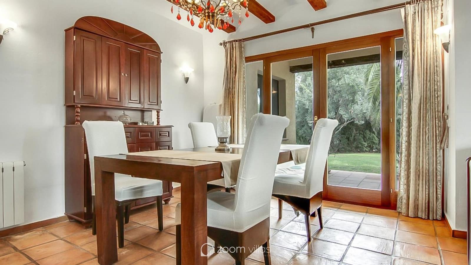 7 bedroom Villa for sale in Benissa with pool garage - € 995,000 (Ref: 8499041)