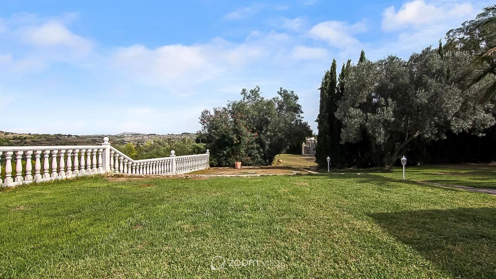 7 bedroom Villa for sale in Benissa with pool garage - € 995,000 (Ref: 8499041)