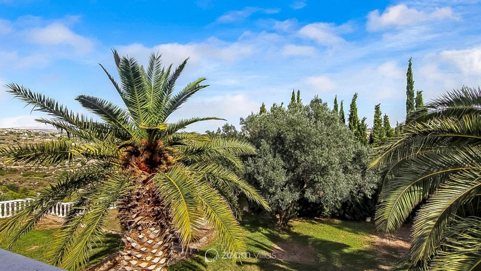 7 bedroom Villa for sale in Benissa with pool garage - € 995,000 (Ref: 8499041)