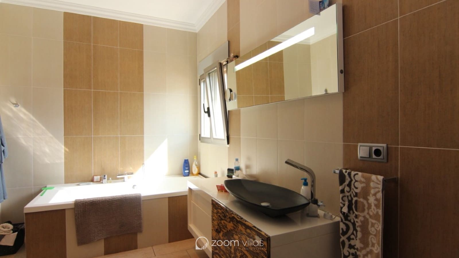 Chalet de 5 habitaciones en Javea / Xàbia en venta con piscina garaje - 1.315.000 € (Ref: 8510414)