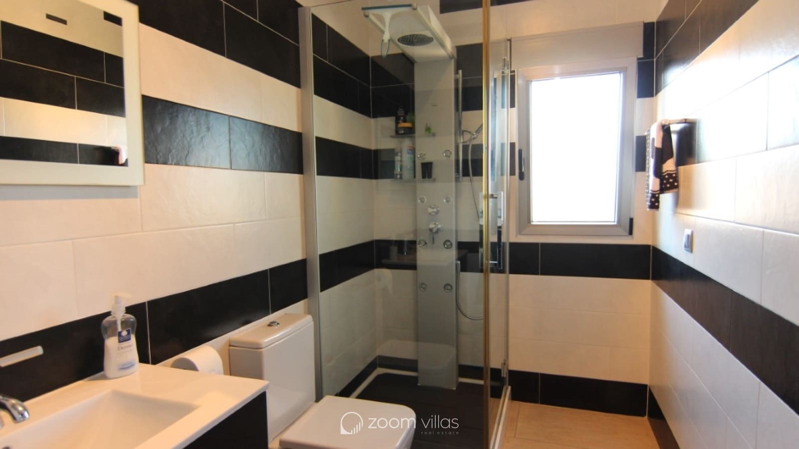 Chalet de 5 habitaciones en Javea / Xàbia en venta con piscina garaje - 1.315.000 € (Ref: 8510414)