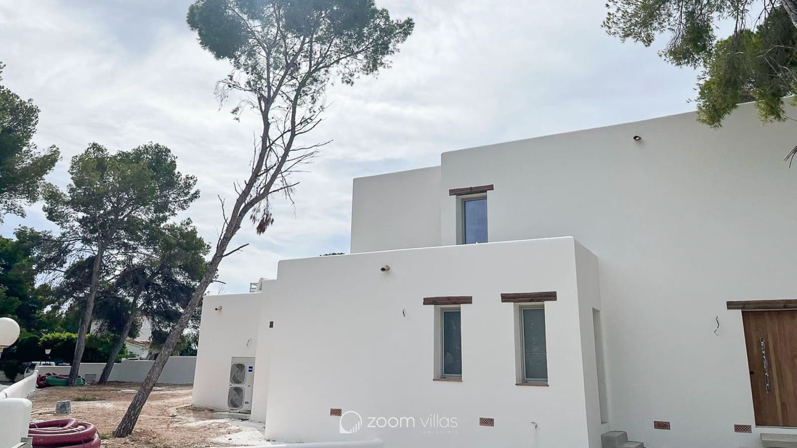 3 soveværelse Villa til salg i Moraira med swimmingpool - € 1.250.000 (Ref: 8527828)
