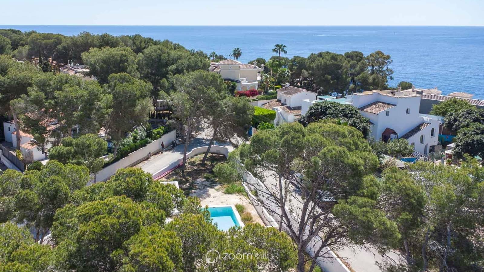 3 soveværelse Villa til salg i Moraira med swimmingpool - € 1.250.000 (Ref: 8527828)