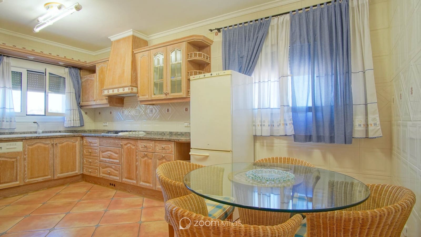 8 makuuhuone Huvila myytävänä paikassa Benissa mukana uima-altaan 
autotalli - 2 995 000 € (Ref: 8527845)