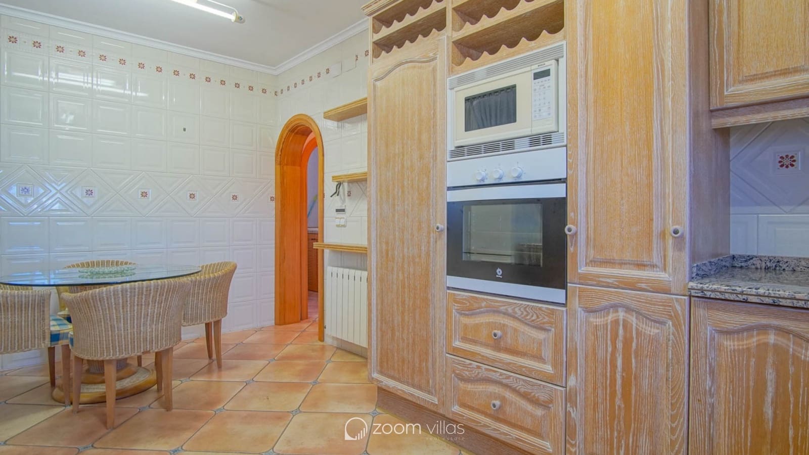 8 makuuhuone Huvila myytävänä paikassa Benissa mukana uima-altaan 
autotalli - 2 995 000 € (Ref: 8527845)