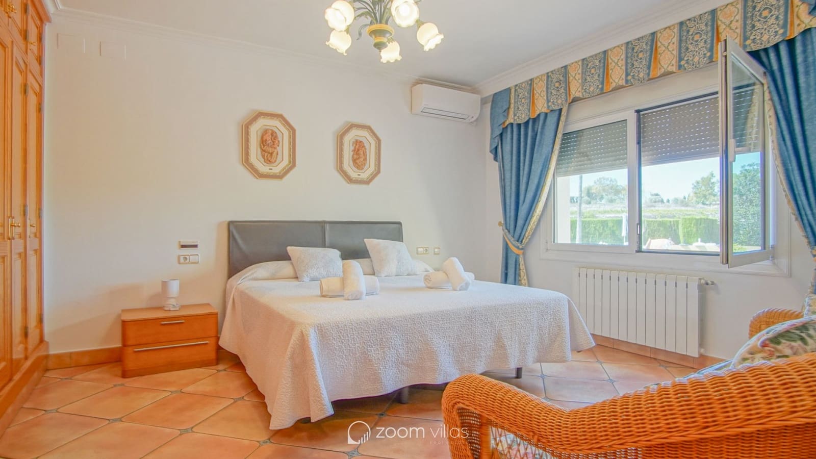 8 makuuhuone Huvila myytävänä paikassa Benissa mukana uima-altaan 
autotalli - 2 995 000 € (Ref: 8527845)